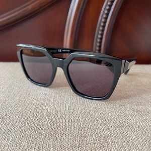 Alexander McQueen Sunglasses